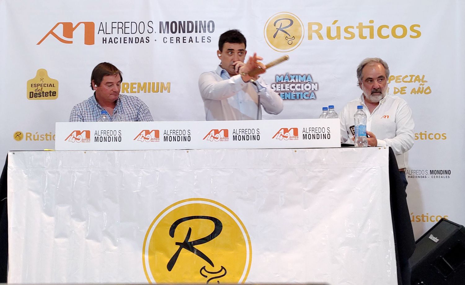 Rústicos puso lo que había que poner