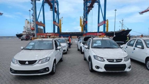 Por La Guaira llegaron nuevos carros para “los enchufados” ¡Entérate!