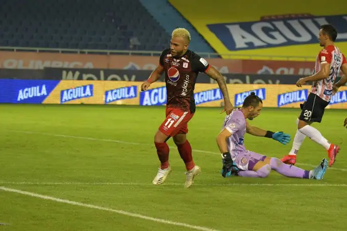 Empate del América de Real