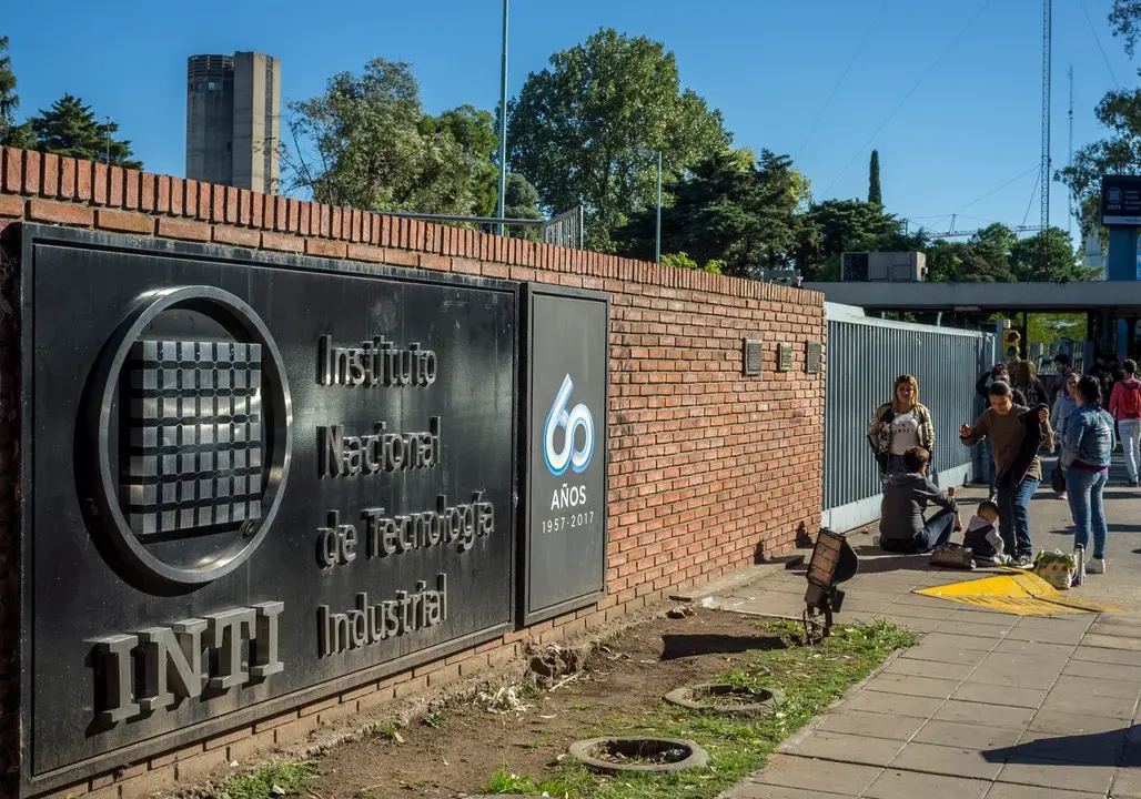 Confirman el cierre de las sedes del INTI