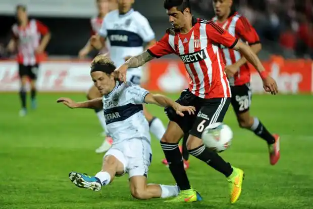 Estudiantes eliminó a Gimnasia de la Copa Sudamericana 