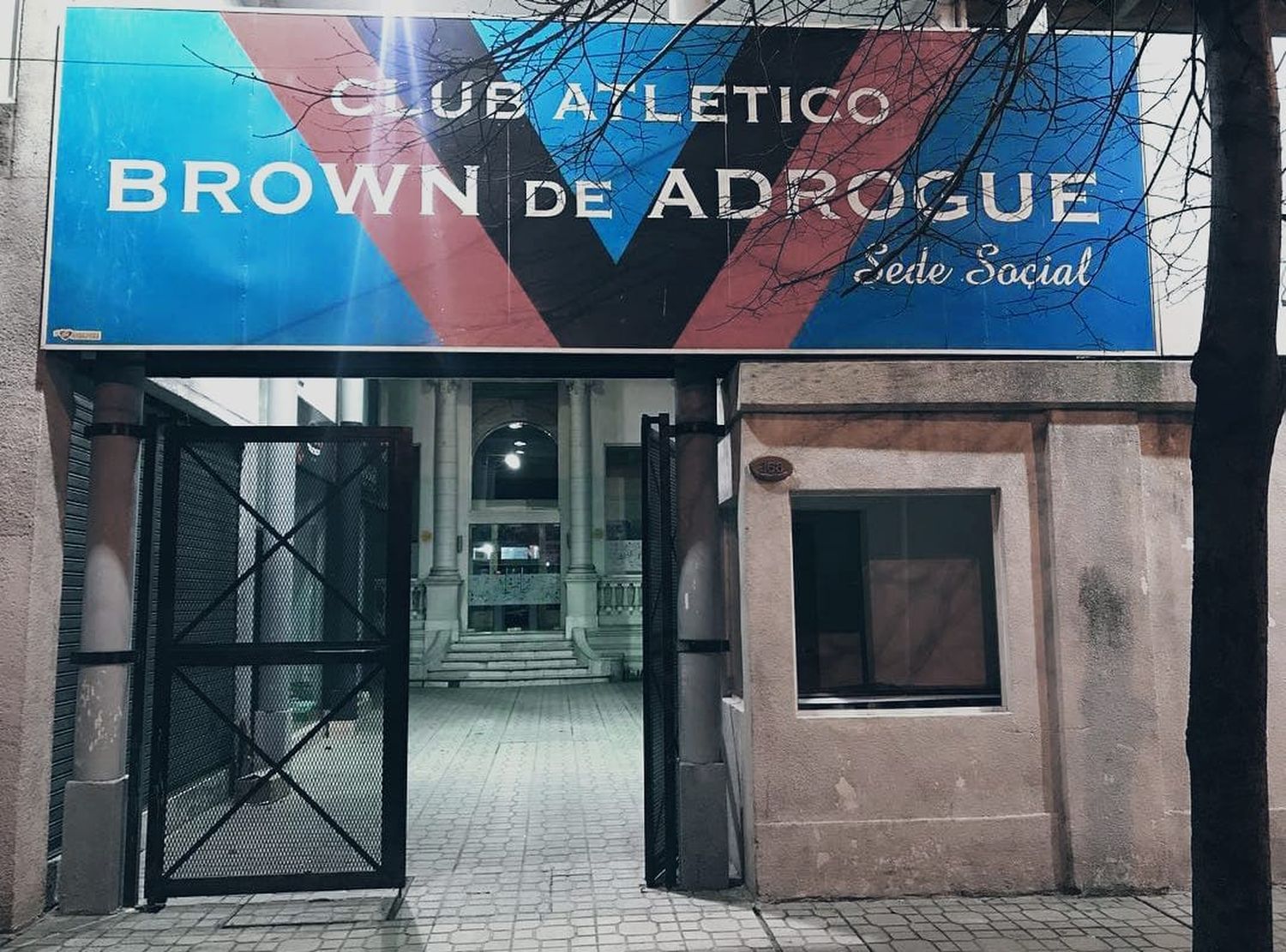 Club Brown de Adrogué