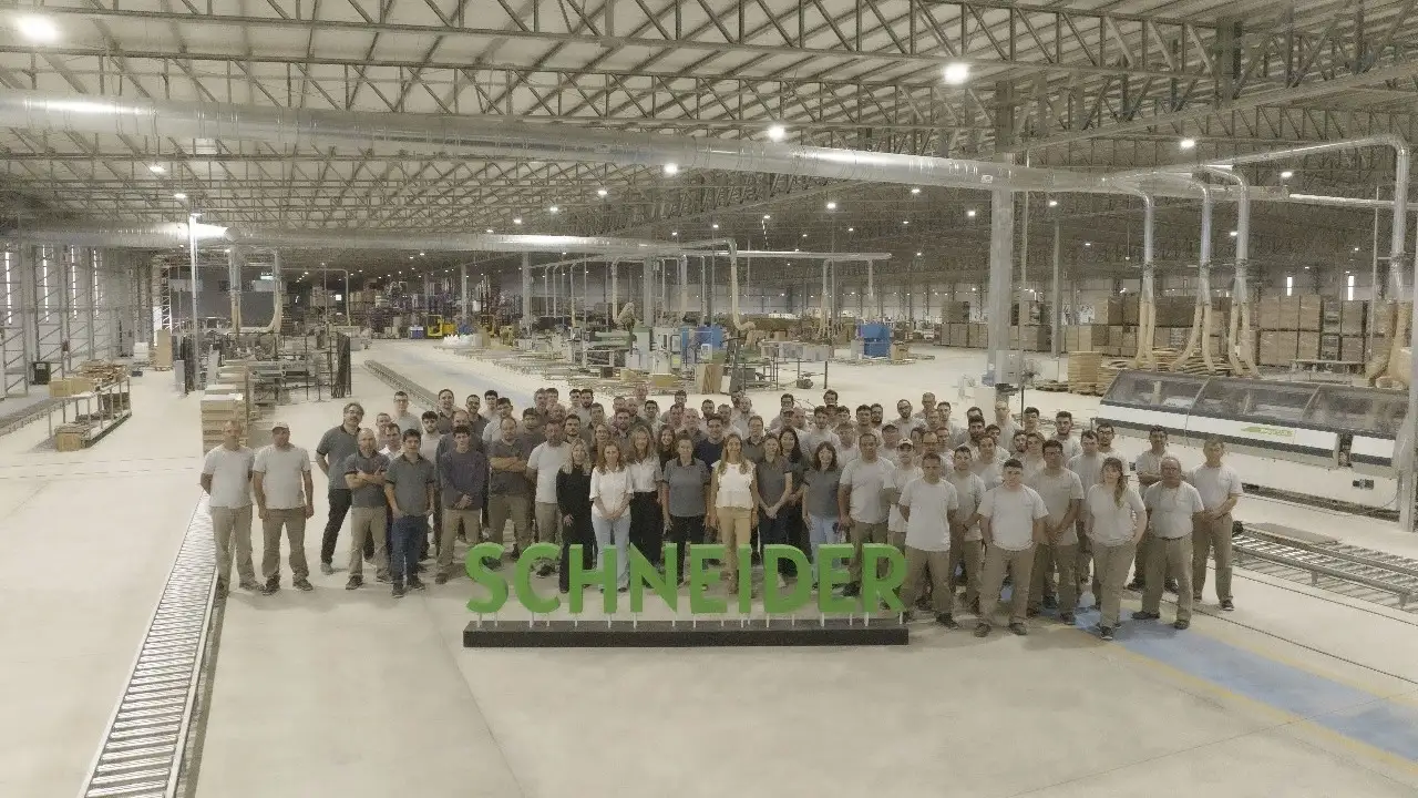 Schneider SRL celebra dos décadas de historia, innovación y trabajo argentino desde Crespo para todo el país