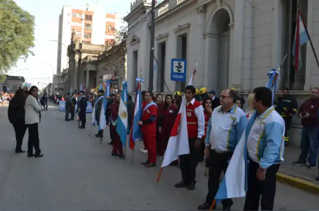 Acto Oficial por el Día de la Bandera