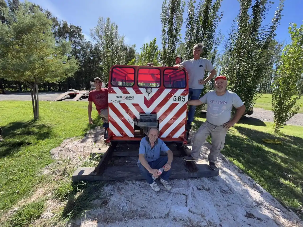 Chovet: recuperaron una vieja ‘zorrita’ ferroviaria y conmovieron a todos 
