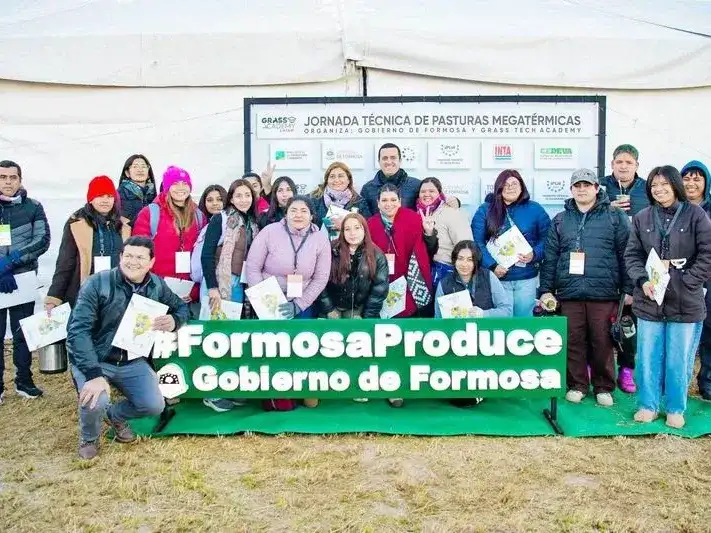 El vicegobernador participó en la jornada regional
de capacitación en el CEDEVA de Laguna Yema