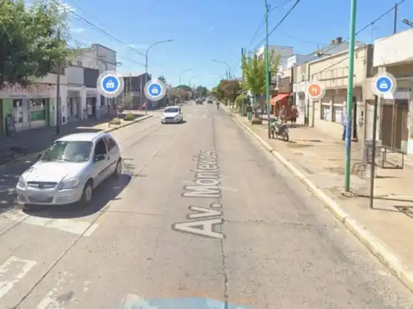 Falsos pasajeros engañaron a un taxista en Berisso y le robaron toda la recaudación a punta de pistola