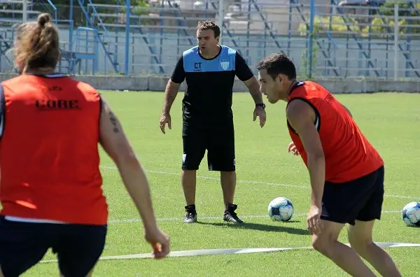 Juventud entrena con Osella y pensando en la Copa Argentina