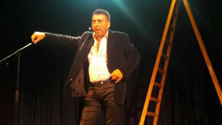 Peña familiar con show de música y humor