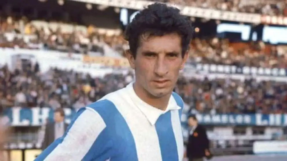 Nacido en Tigre el 16 de mayo de 1937, Rattín se consolidó como uno de los grandes referentes del fútbol nacional-