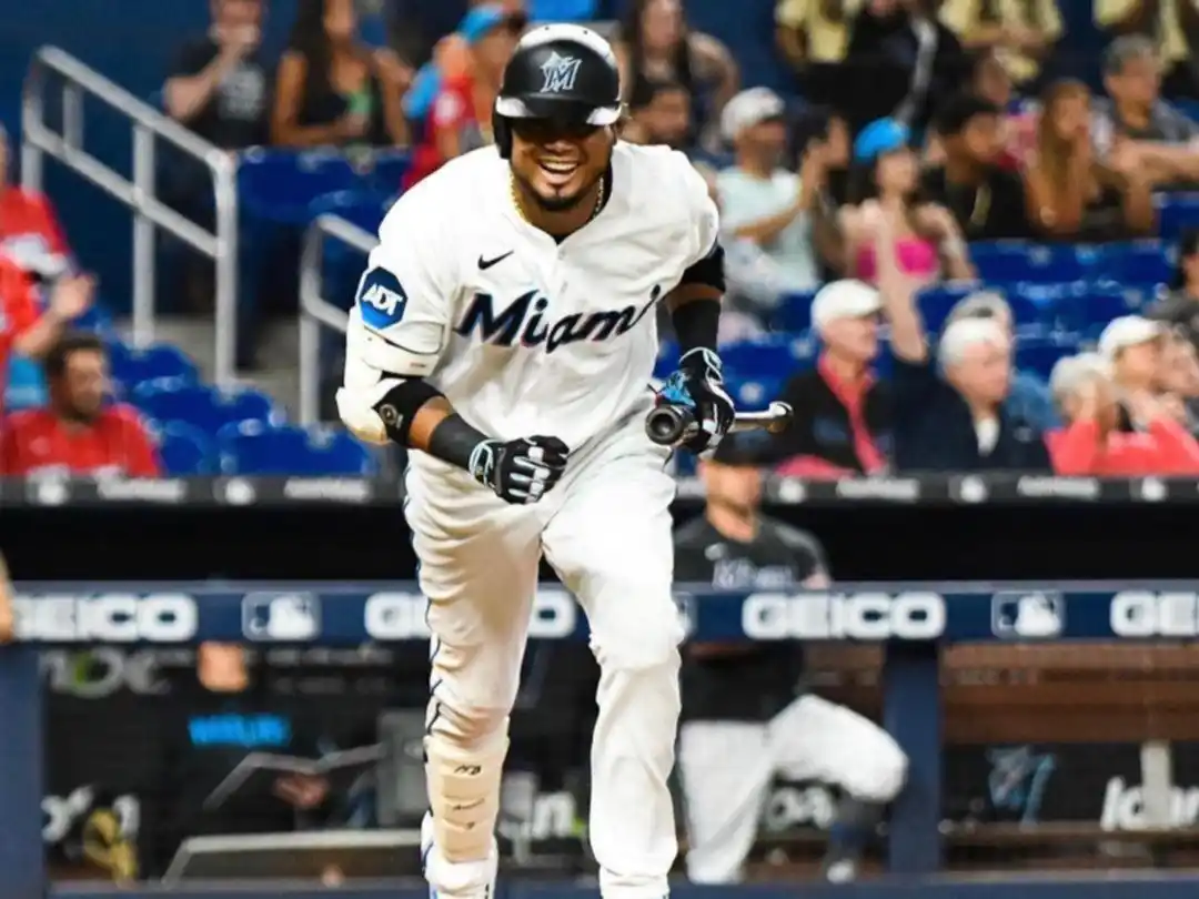 Este es el bonito reconocimiento de la NBA a Luis Arráez