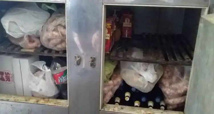 Todo listo para la choripaneada a beneficio de los hermanos Iglesias, internados en el Instituto del Quemado