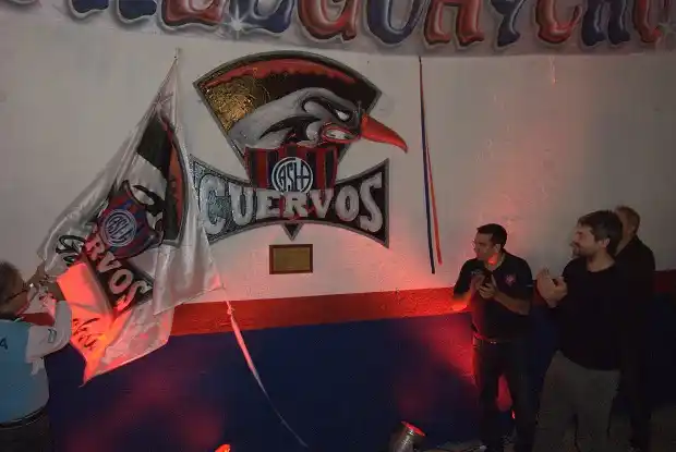 Lammens inauguró en Gualeguaychú la nueva sede de la peña de San Lorenzo 