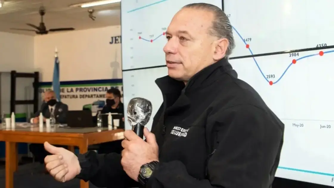 Berni defendió a Presti y pidió coherencia al PJ: “¿Creen que el uniforme de Perón era de cartero?”