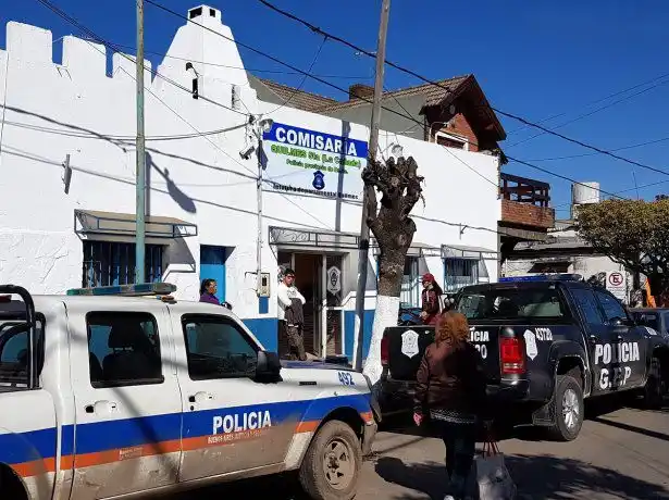 Conmoción en Quilmes: mató a su exesposa de varias puñaladas y se suicidó frente a sus hijos