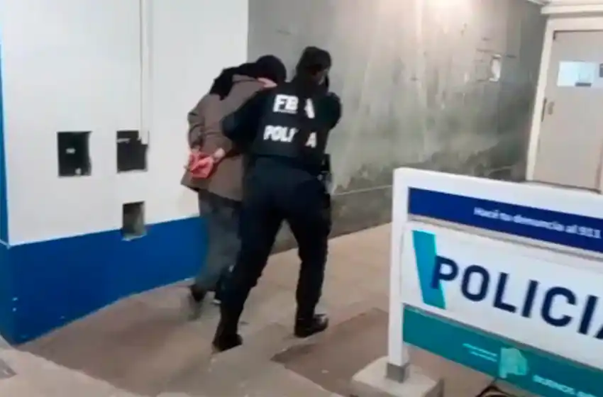 Inseguridad para taxistas: no quiso pagar el viaje y le robó al chofer