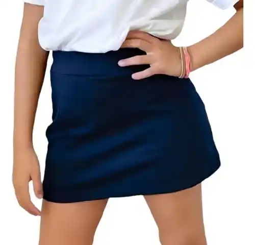 “Exhibiciones indeseables”: un colegio secundario prohibió el uso de polleras entre sus alumnas