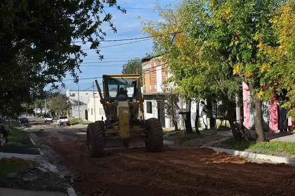 El Municipio trabaja en calle Tropas, Cepeda y Juan B. Justo