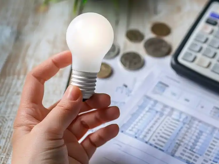 En los últimos dos años, la tarifa eléctrica aumentó 606% en Entre Ríos y superó ampliamente a los salarios