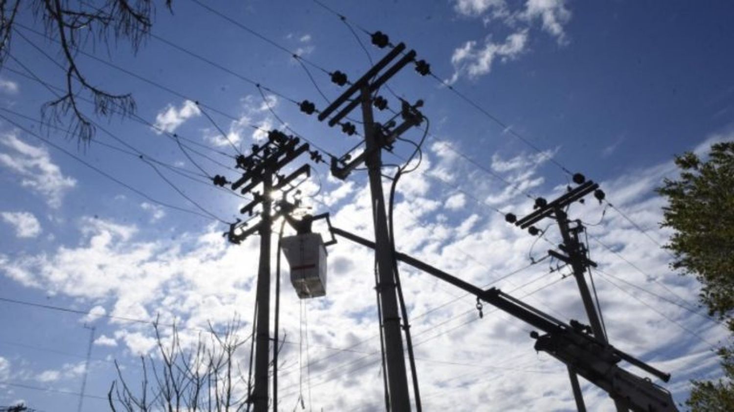 Autorizan un aumento de la luz en la provincia de Buenos Aires