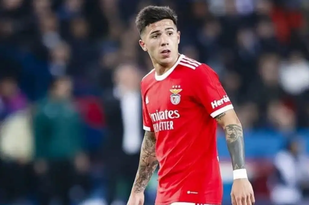 Un DT mundialista comparó a Enzo Fernández con un histórico jugador francés