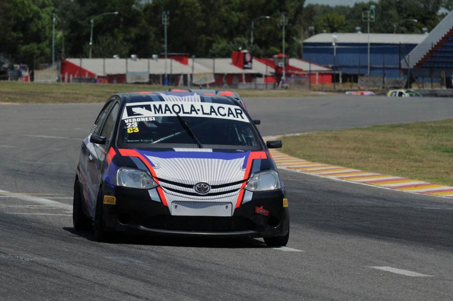 Marco Veronesi inicia la actividad en la vuelta del Turismo Pista en Buenos Aires
