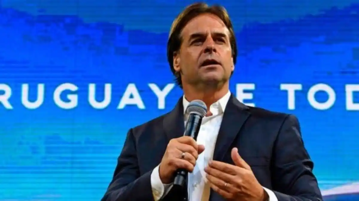 «LO QUE HAY QUE HACER ES CONTAR LOS VOTOS»: Lacalle Pou vuelve a rechazar propuesta de repetir elección en Venezuela (VIDEO)