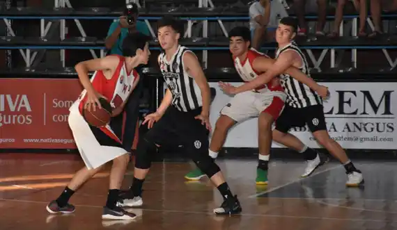 El rojinegro perdió la final de U17 ante Estudiantes