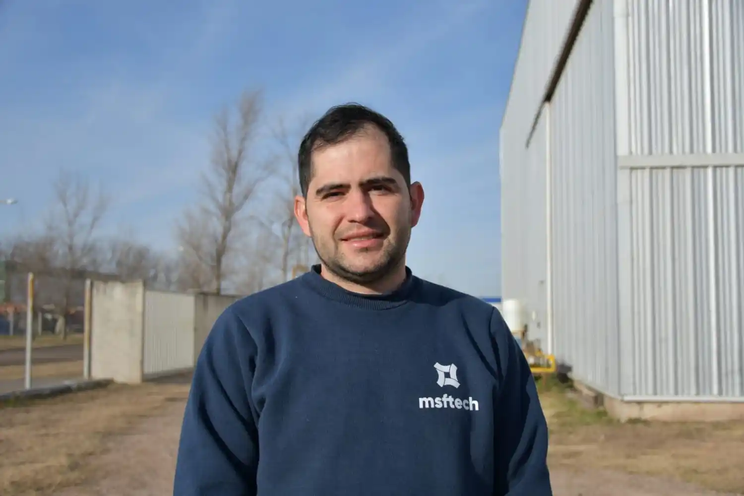 Gonzalo interviene en el desarrollo del RA-10.