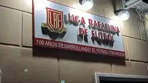 Programación de la Primera A y B y suspensión de la fecha de Inferiores e Infantiles por la muerte de Ian Cabrera. Foto : LRF