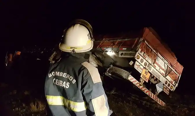 Ruta 12: Casi vuelca un camión con 24 mil litros de agroquímicos