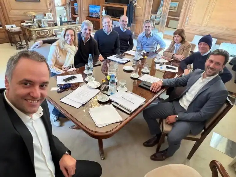 La mesa política en Casa Rosada.