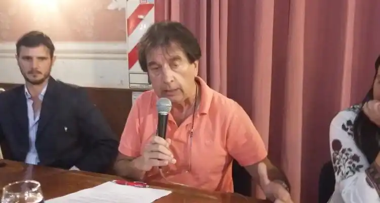 Trelles expresó su preocupación por municipalización de comedores escolares