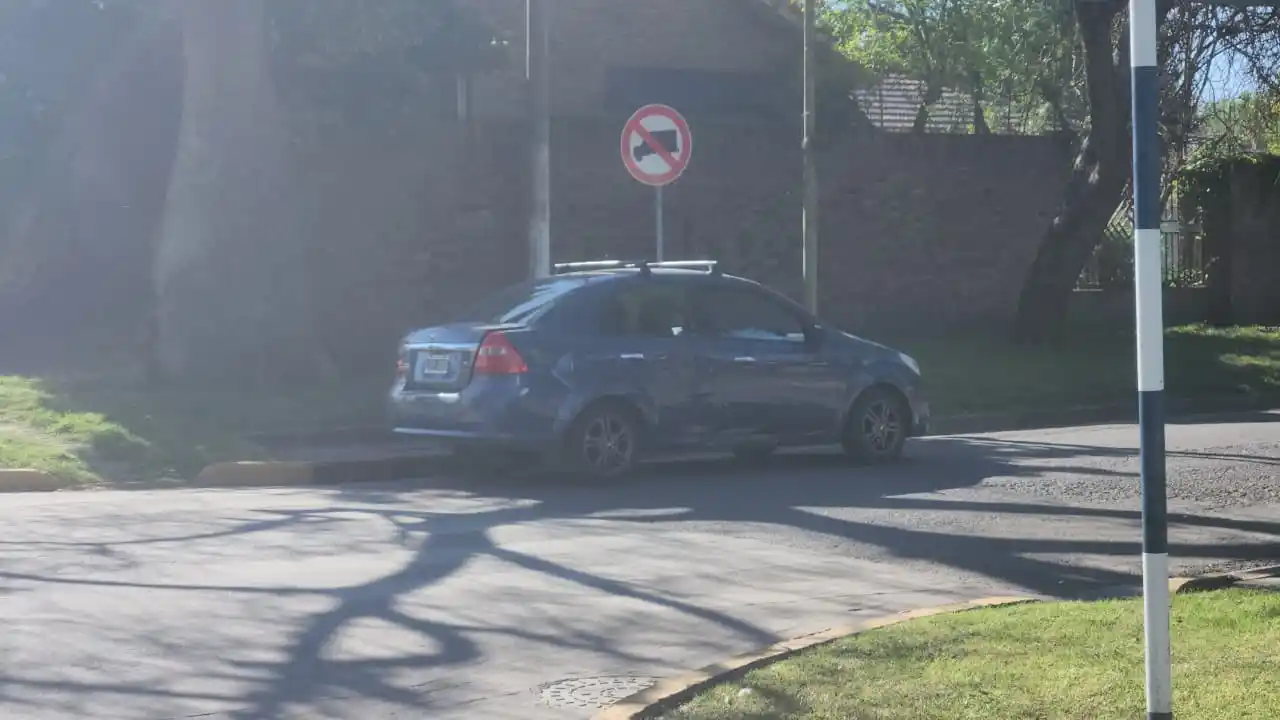 accidente de tránsito choque bv santa fe gur policia ambulancia sies 107 - 4