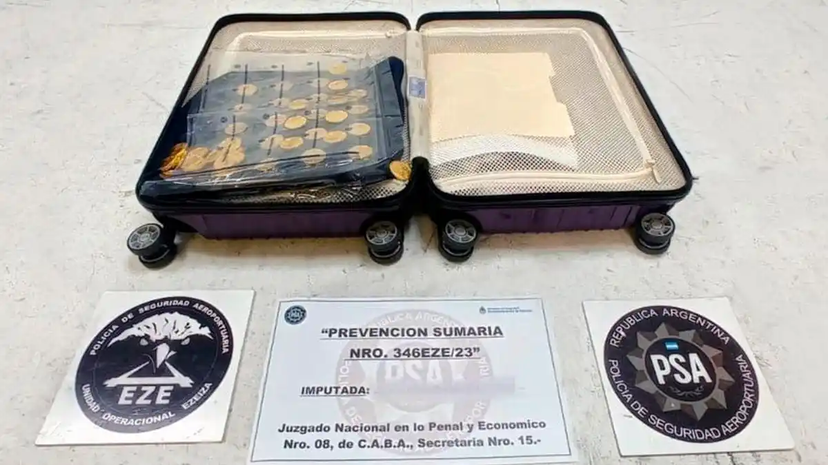 La mujer quedó demorada