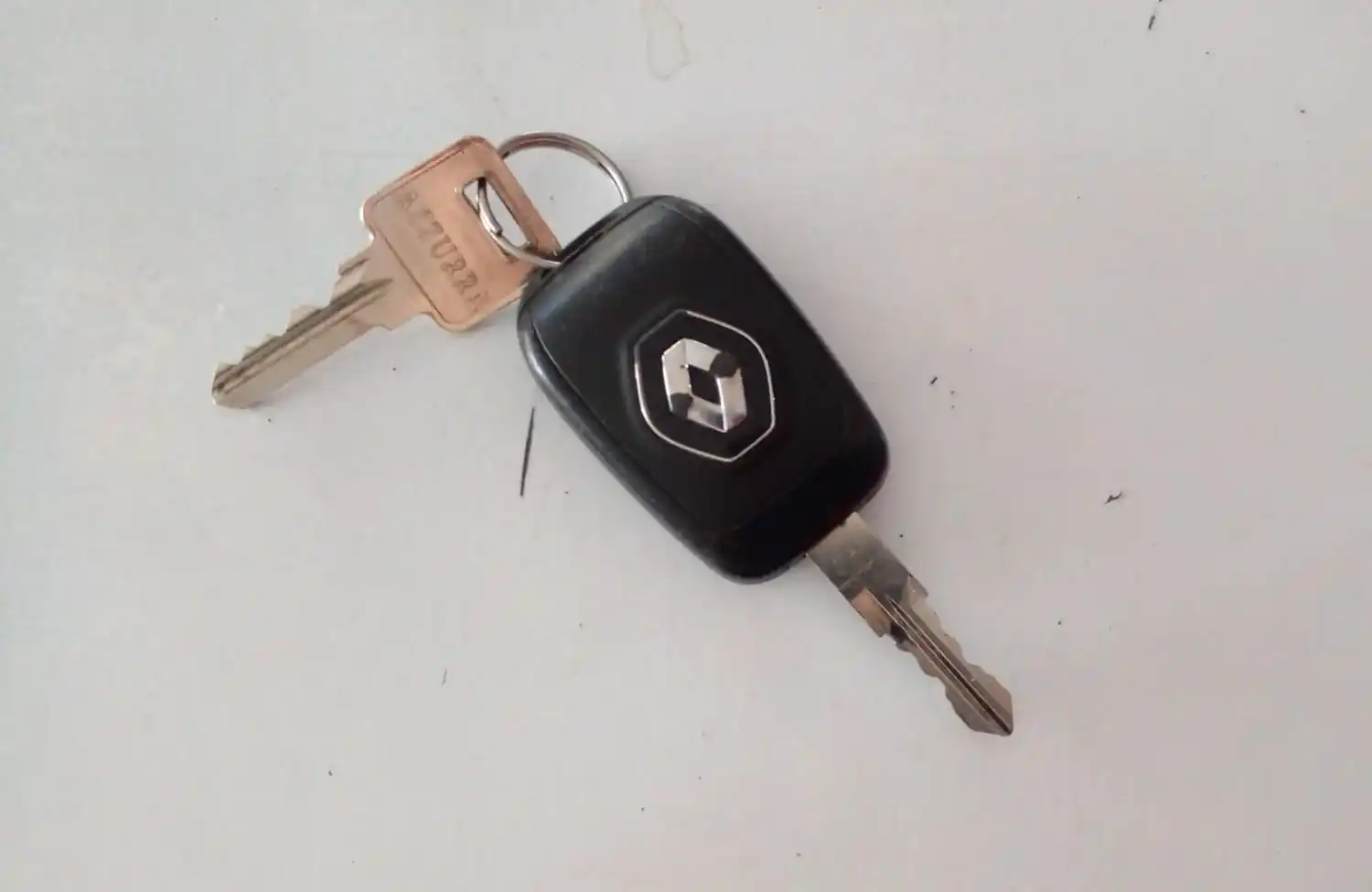 Llave de auto encontrada