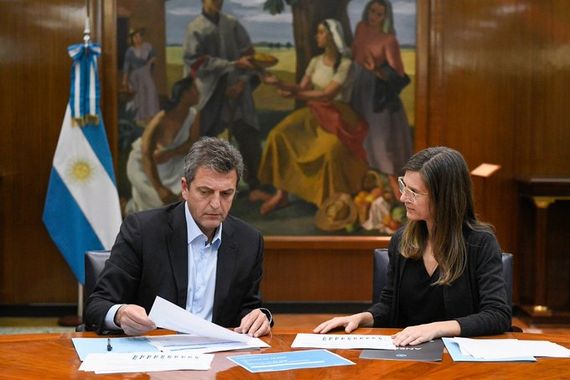 Sergio Massa anunció un 15,53% de aumento para jubilaciones, pensiones y asignaciones