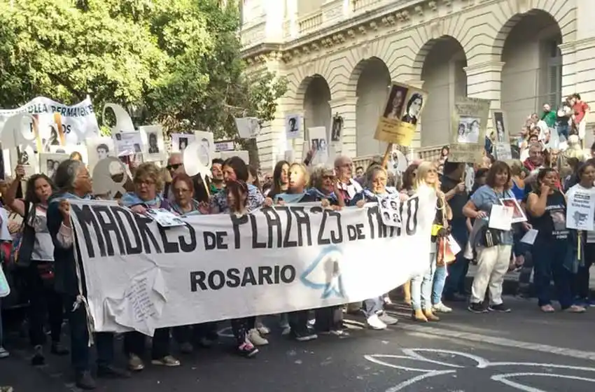 A 42 años del Golpe Militar, la memoria colmó las calles rosarinas