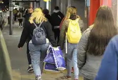 Las ventas minoristas cayeron por cuarto mes consecutivo