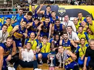 El Xeneize ganó el Súper 20 en Rosario.Foto: LNB