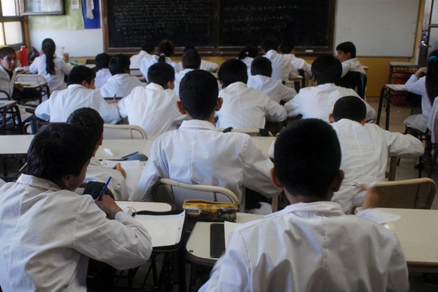 Qué es la Cédula Escolar Nacional, el proyecto contra la deserción que avanza en el Congreso