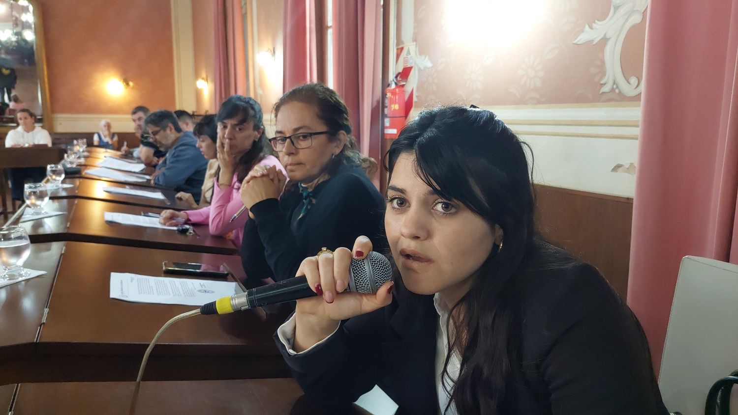 Candelaria Cuscuela conduce ahora a los concejales que responden a Salazar.