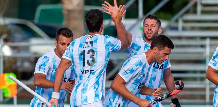 Los Leones, por la clasificación