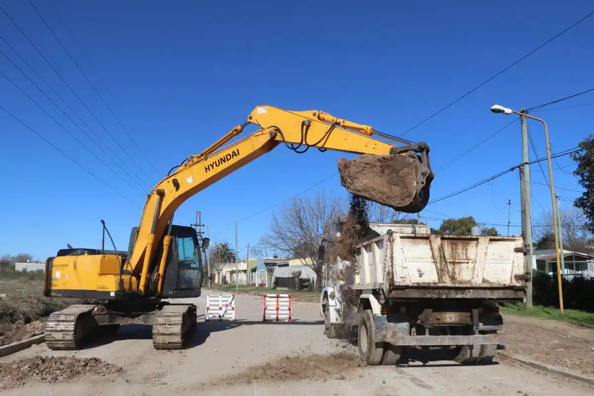 Con fondos de Nación, avanza la pavimentación de Boulevard Pedro Jurado