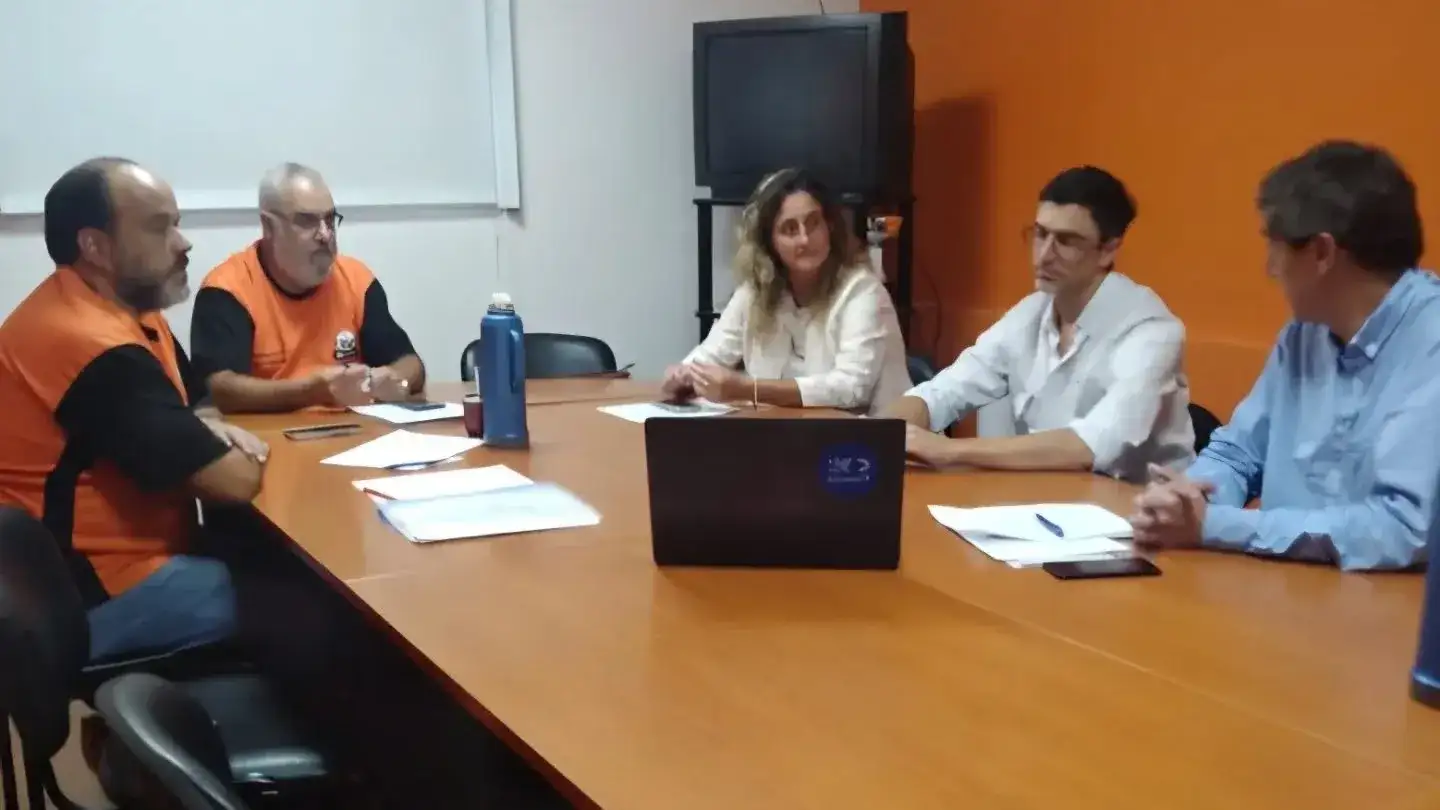 Representantes del Sindicato de Municipales recibieron a funcionarios del Ejecutivo y autoridades del Sistema de Salud local.