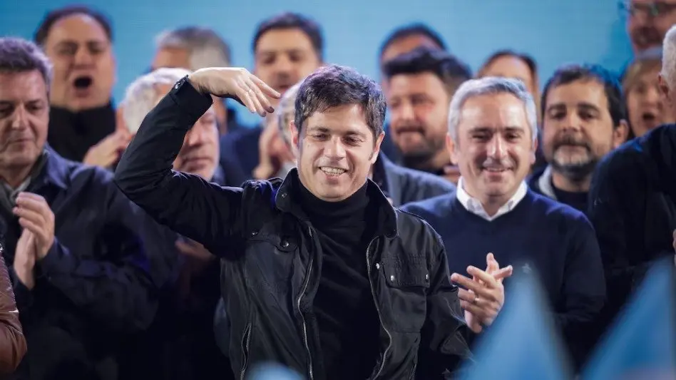 Kicillof capitalizó la victoria bonaerense, se mostró como el líder del peronismo y dio un mensaje nacional