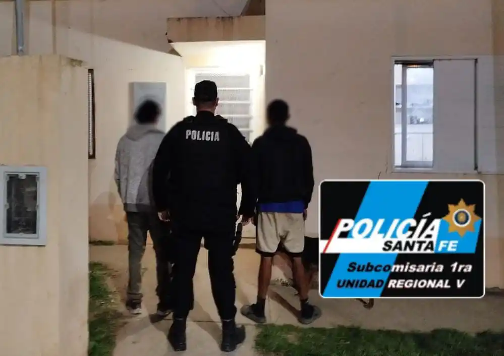 Nuevo operativo conjunto en Rafaela: identificaron a 48 personas y recuperaron una moto robada - 2