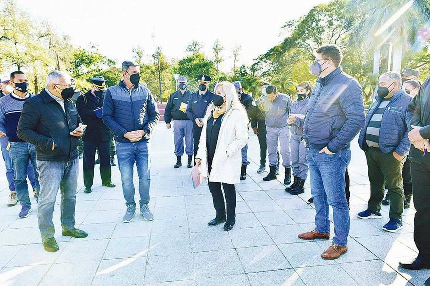 Ultiman detalles organizativos para el acto 
central del 25 de mayo en Riacho He Hé