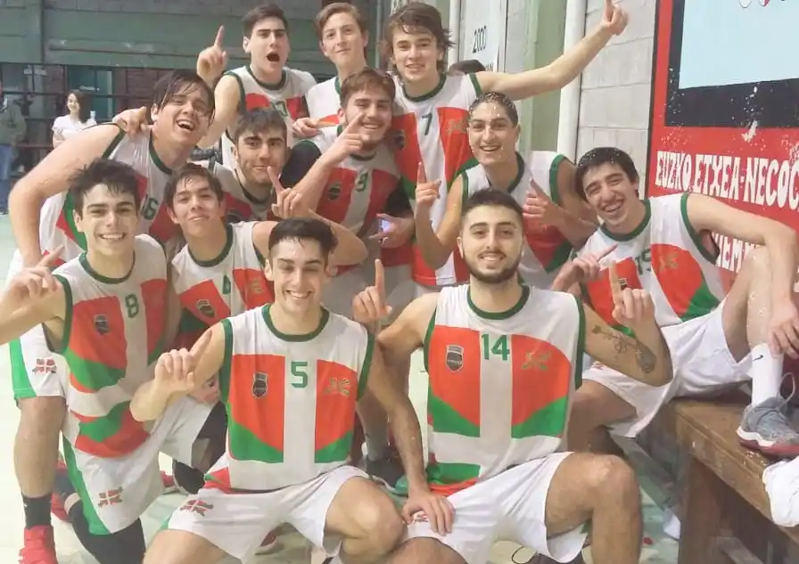 Centro Vasco campeón en U21 y U15