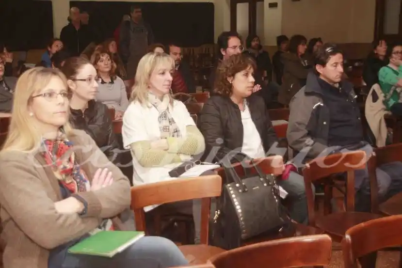 Capacitaron a autoridades de mesas